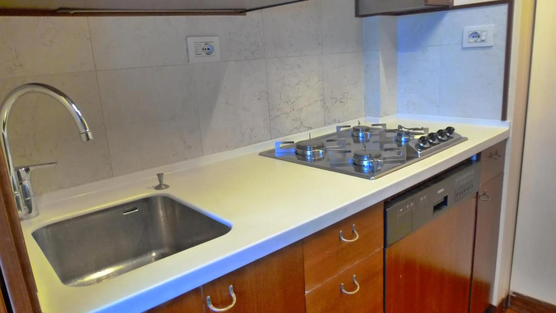 Penthouse In Fashion District Of Milan, Close To Montenapoleone, Duomo, Scala Italia