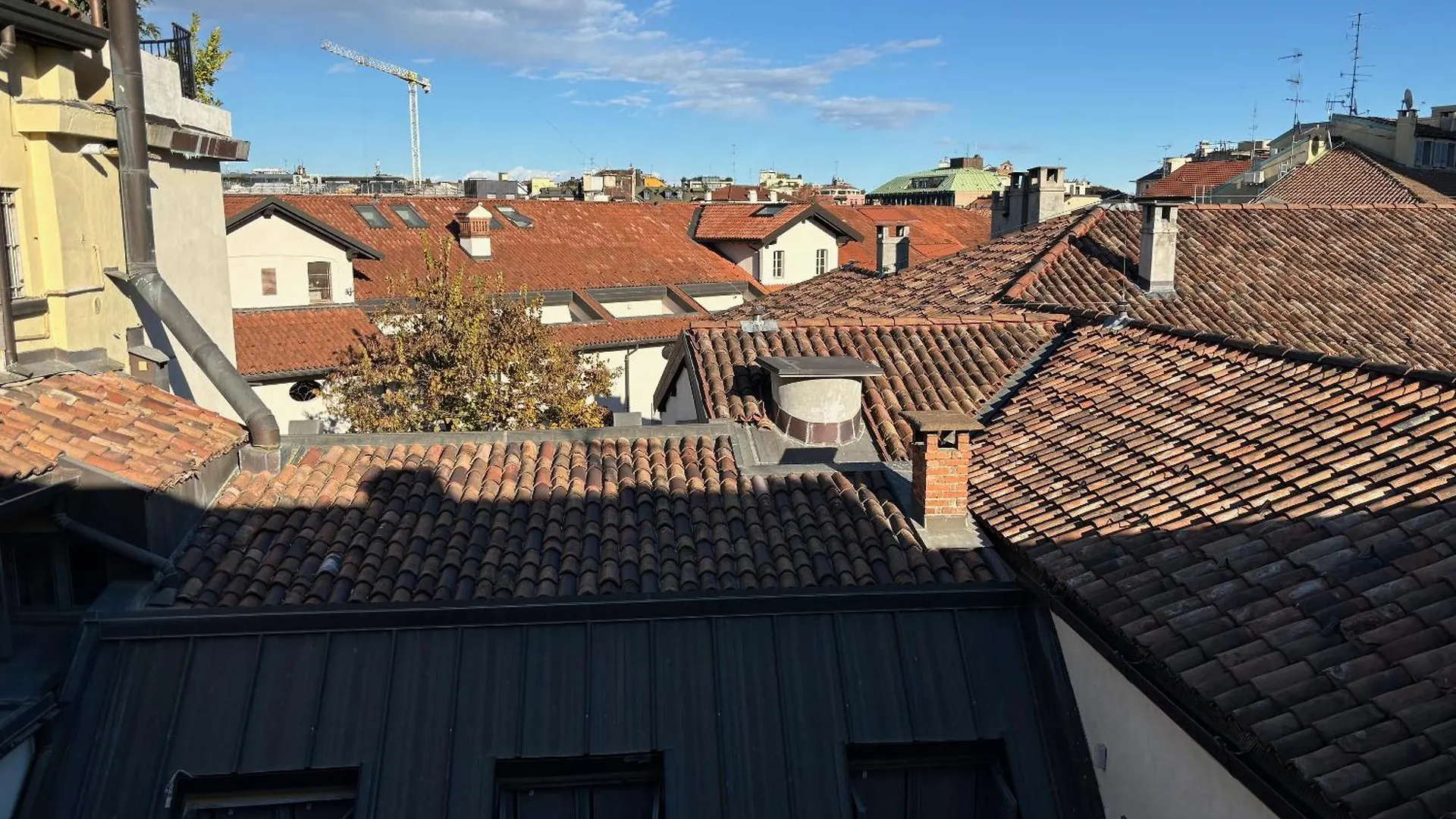 Appartamento Penthouse In Fashion District Of Milan, Close To Montenapoleone, Duomo, Scala